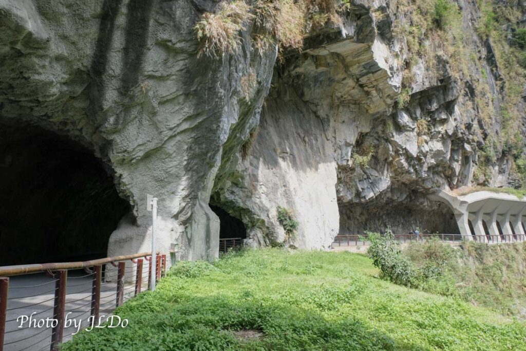 Taroko Nine Curves Cave Trail